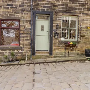 Maria , Haworth United Kingdom