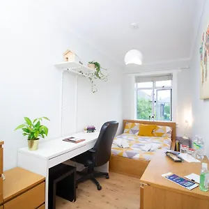  Homestay Lele's Flat - 15 Minutes To Airport & Centre