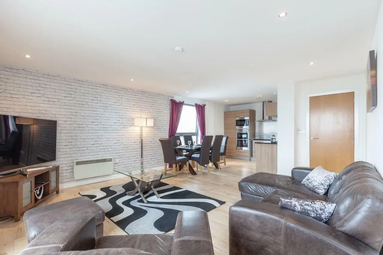 Apartment Stylish Penthouse Suite Edinburgh