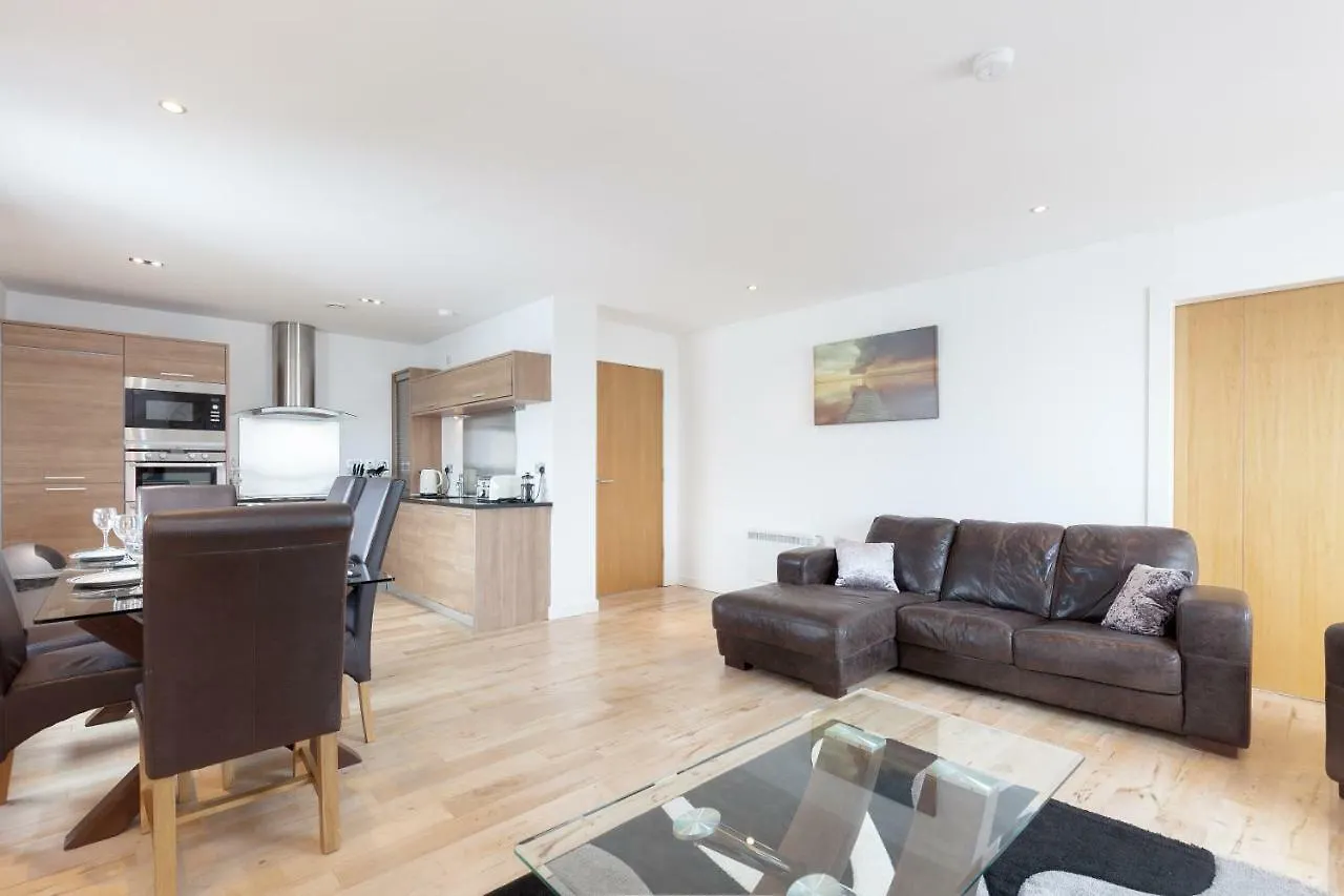 Stylish Penthouse Suite Edinburgh