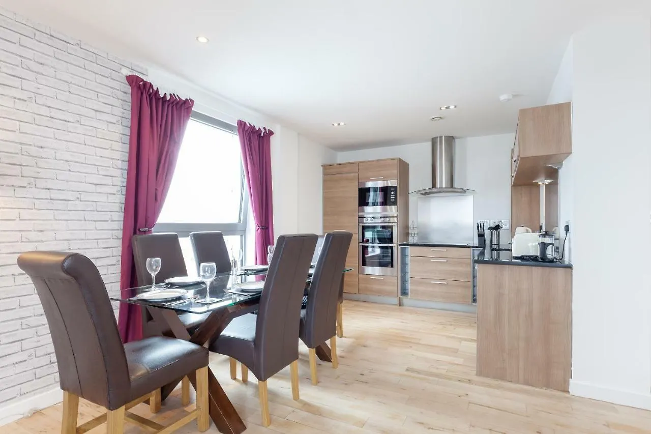 Stylish Penthouse Suite Edinburgh